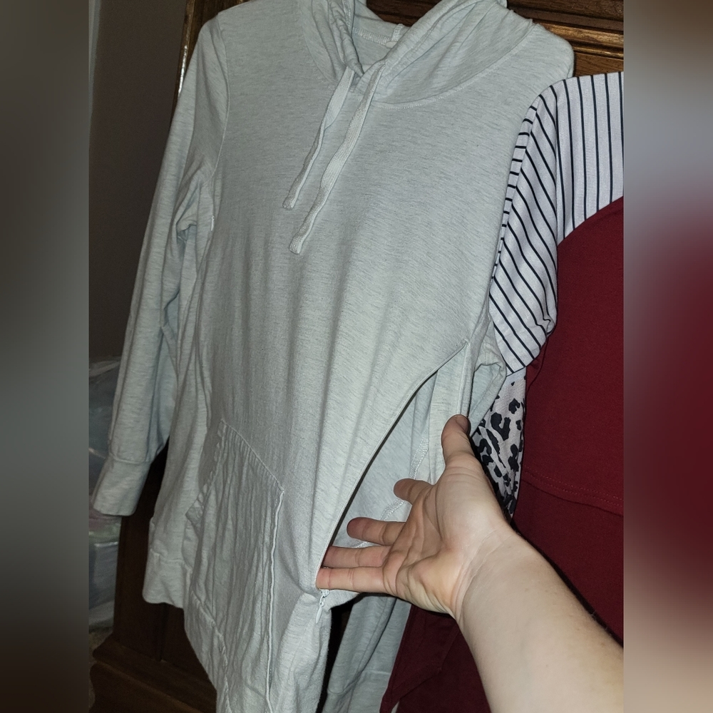 Breastfeeding / Nursing Sweatshirt